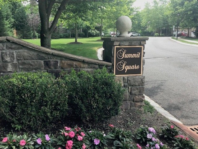Townhomes for sale Summit Square Townhomes Summit, NJ